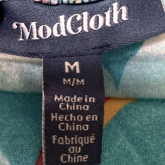 🌈 Modcloth Rainbow City Cyclist Bike Shorts 🌈 US Size M 🌈 - Picture 3 of 3